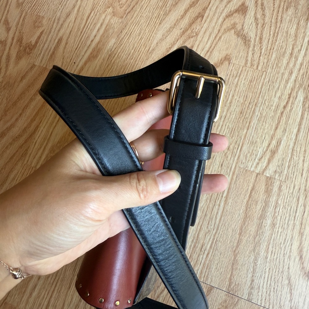 Coach  Crossbody Bag - Picture 5 of 14